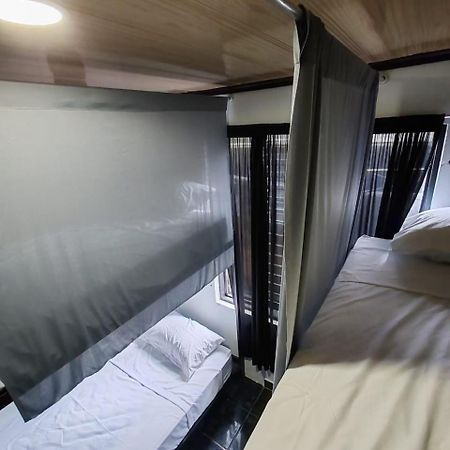 Blackout Hostel La Fortuna Eksteriør billede